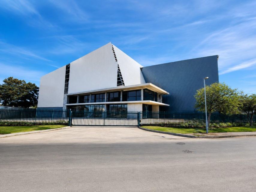 To Let Commercial Property for Rent in Sacks Circle Western Cape